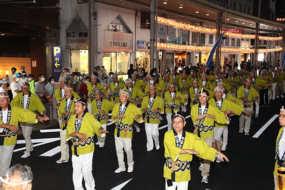 ５日踊り流し（大賞：郡山市あさかの学園大学）