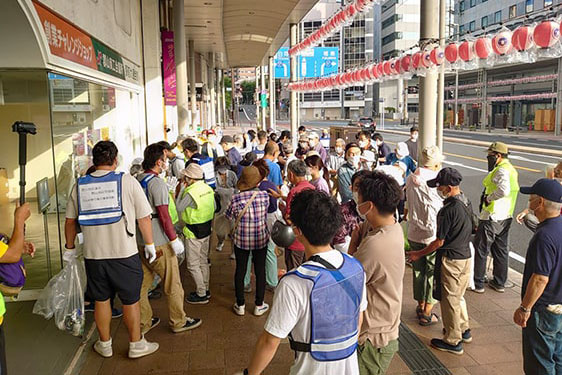 清掃活動：連合福島・あさかの学園・真如苑・あさか開成高校・実行委員会