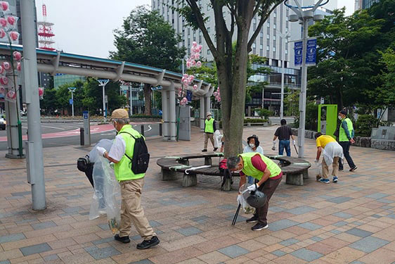 清掃活動：連合福島・あさかの学園・真如苑・あさか開成高校・実行委員会