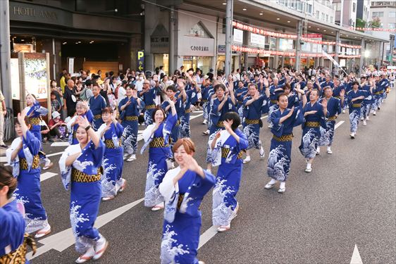 T－ONEグループ（踊り流し 正調部門 準大賞）