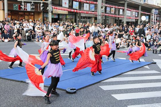 ＫＯＮアクロバット・体操教室（まちなかパフォーマンスステージ）